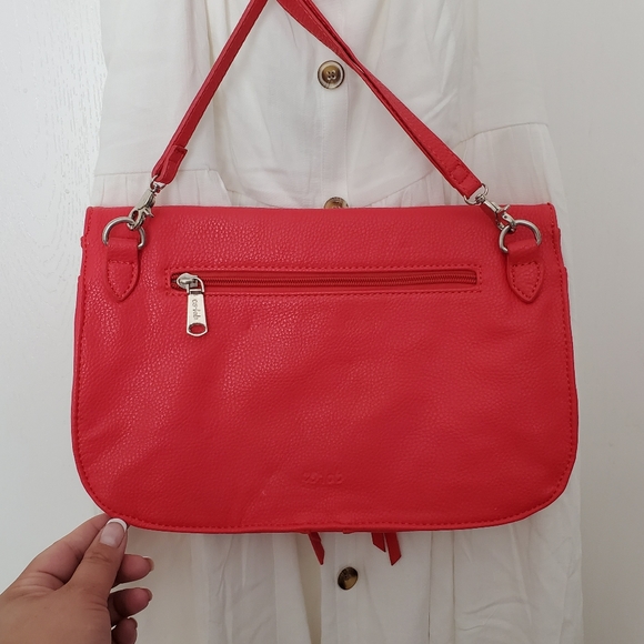 Co-Lab Crossbody - Picture 4 of 4